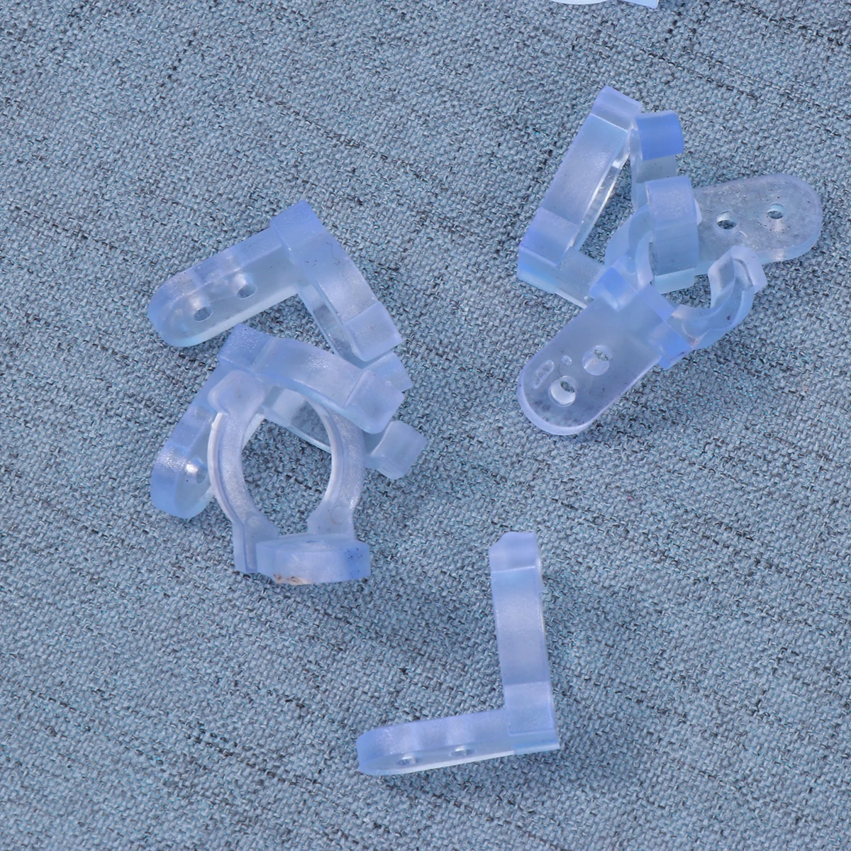 

100Pcs Plastic Rope Light Clips Easy Install for Wedding Patio