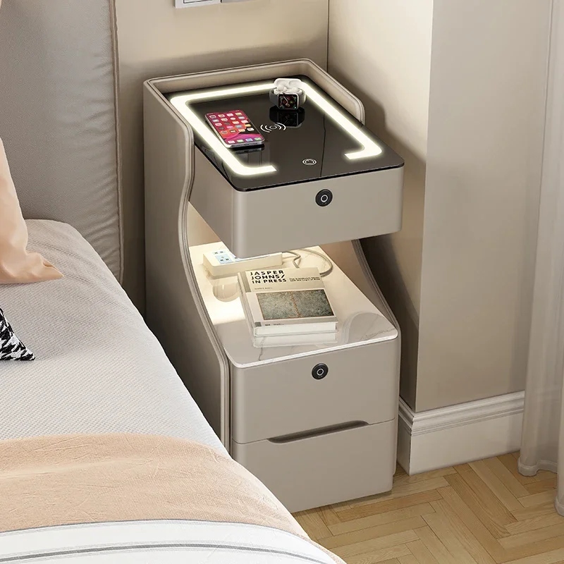 2024年新型隙間ベッドサイドテーブル クリーム色風 ミニ小型無垢材30cm 家庭用寝室ベッドサイドテーブル 超狭型