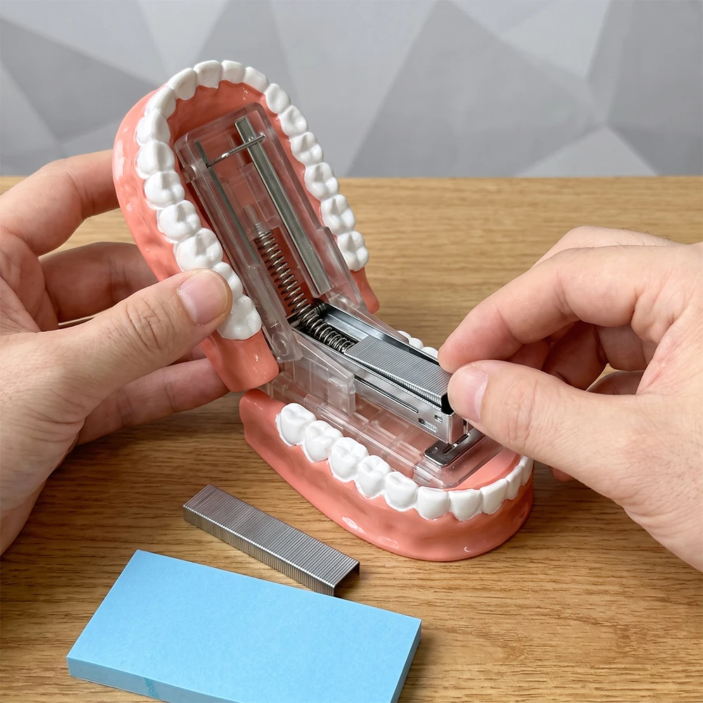 Creative Manual Staplers Teeth Model Shaped Stapler Portable Dentist Clinic Paper Stapling Machine Dentistry Accessories Gifts