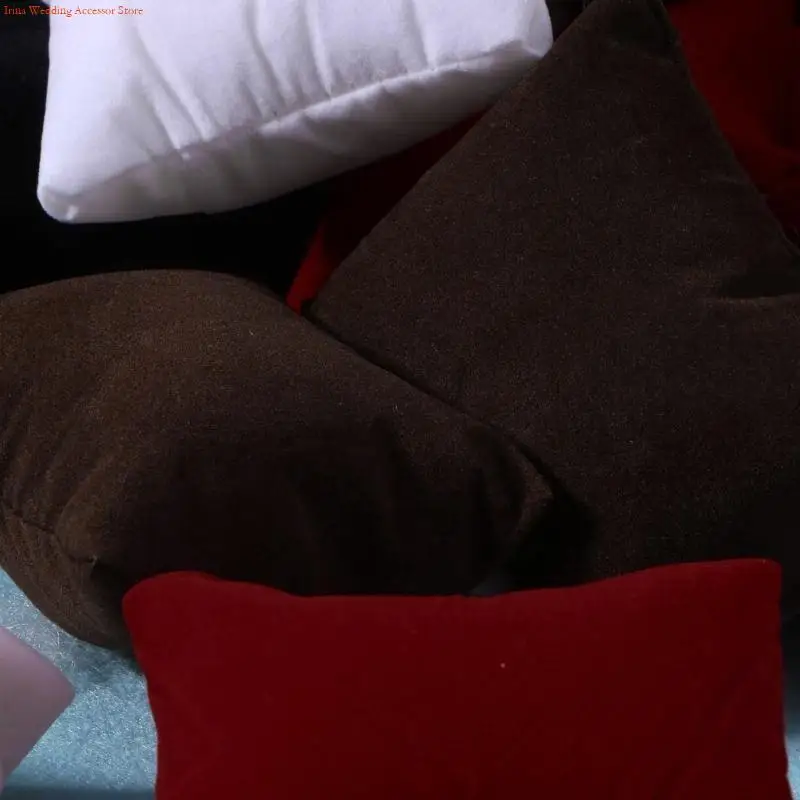 

G92D Дисплей часов Маленькая подушка Фланелевая шелковая подушка Часы Браслет Ювелирные изделия Реквизит Бархатная подушка для