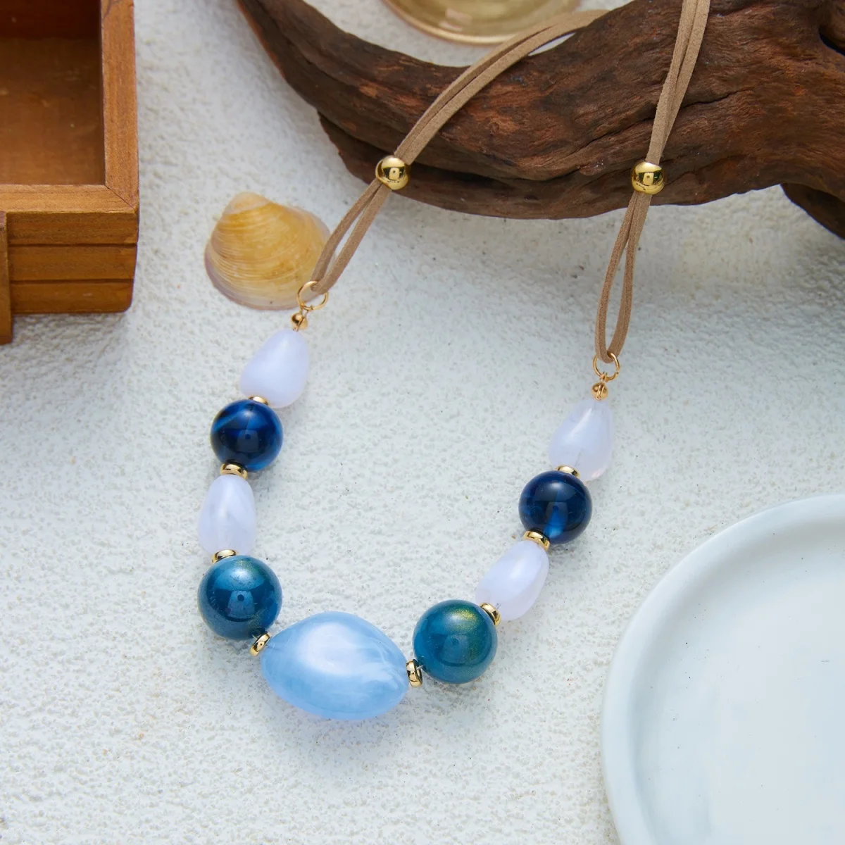 Ins Vintage Mehrfarbige Unregelmäßige Acrylperlen-Halskette für Damen und Herren, Handgefertigte Samtkette, Harzperlen-Choker, Ästhetischer Schmuck – Detail 26