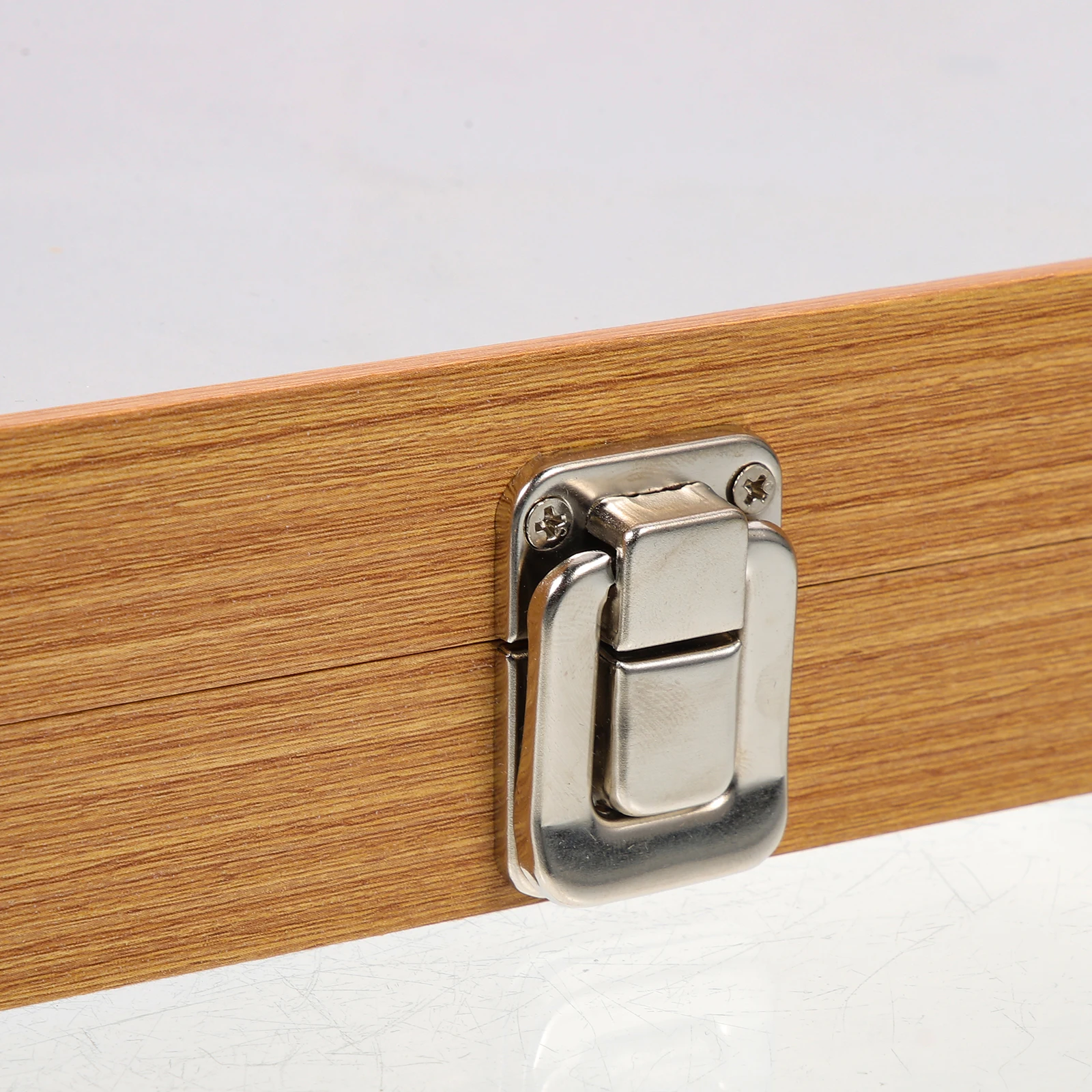 

Brooch Pin Display Case With Lid Pin Storage Organizer For Jewelry Medal Earrings Bracelets Desktop Display Container Light