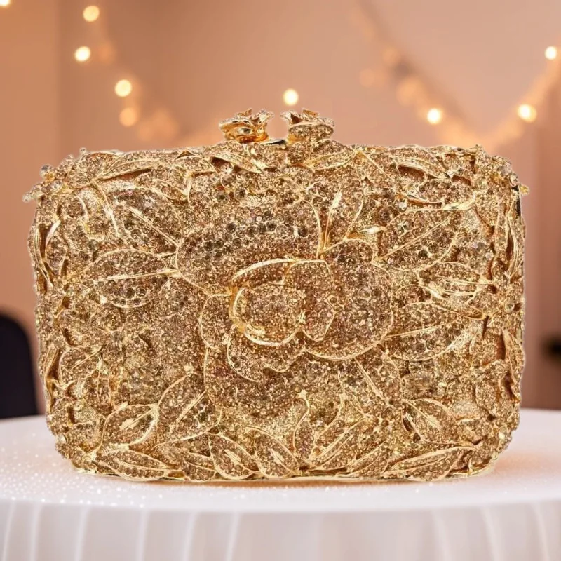 Pastel Pink Rose Crystal Bag, Luxury Full Rhinestone Evening Clutch for Women, Shiny Diamond Handbag for Party Banquet Wedding