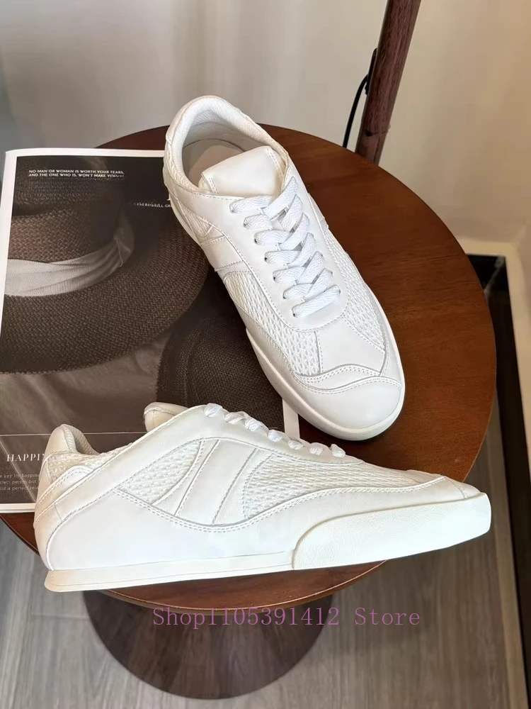 

New Breathable Casual Sports Shoes Women Sneakers Flats Korean-style Lace-up Soft-sole Lightweight Skate Shoes