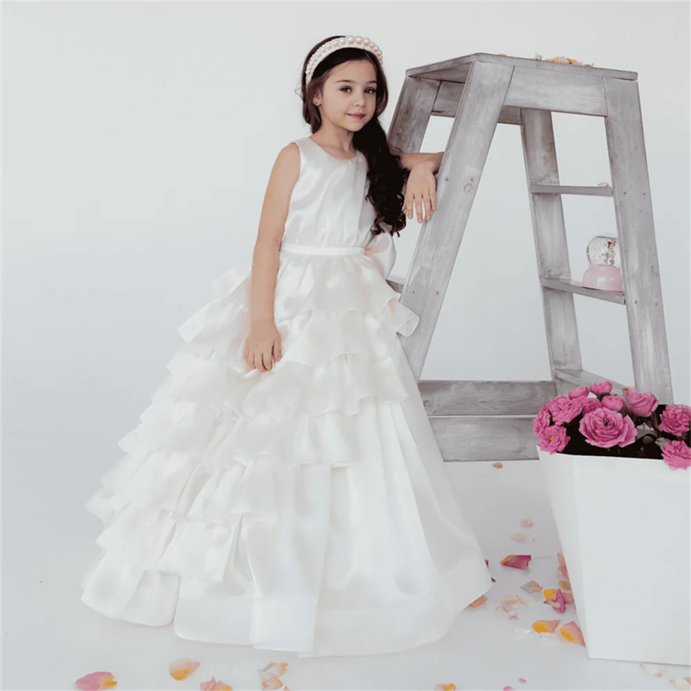 

Simple Style Bow Pleat Flower Girl Dress Wedding Party Sleeveless Floor Length Princess First Communion Dress New Customized