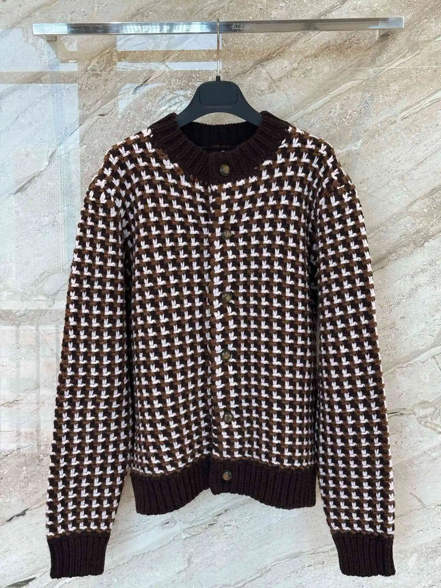 

2026 Early Spring New Checkered Color-Block Jacquard Pearl Button Chunky Knit Wool Coat for Men and Women