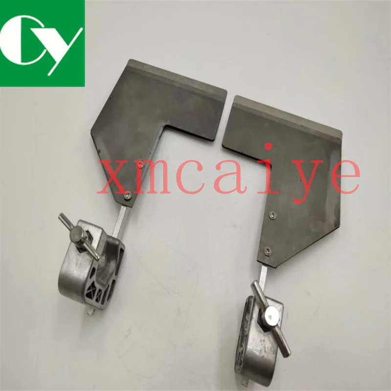 

Бесплатная доставка 1 пара пружин-разделителей C4.372.383F C4.372.384F для машин SM102 CD102, детали для выравнивания листов SM72, запчасти для полиграфического оборудования