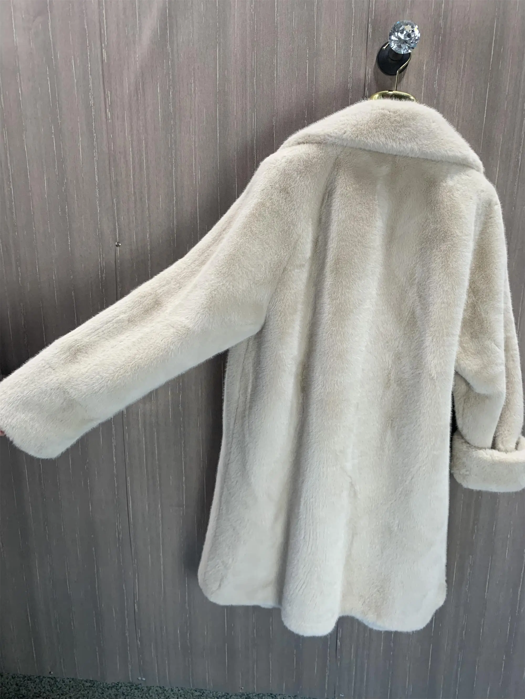 2024 mink fur women's jacket, faux fur coat, new long fur coat with collar