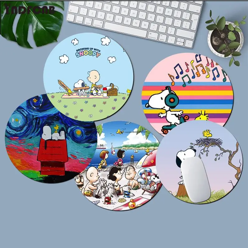 YNDFCNB SSNO-OPYYS Round Custom Skin Desktop Desk Mat Kawaii Gaming Accessories Students Writing Pad Mouse Pad for Mouse Carpet