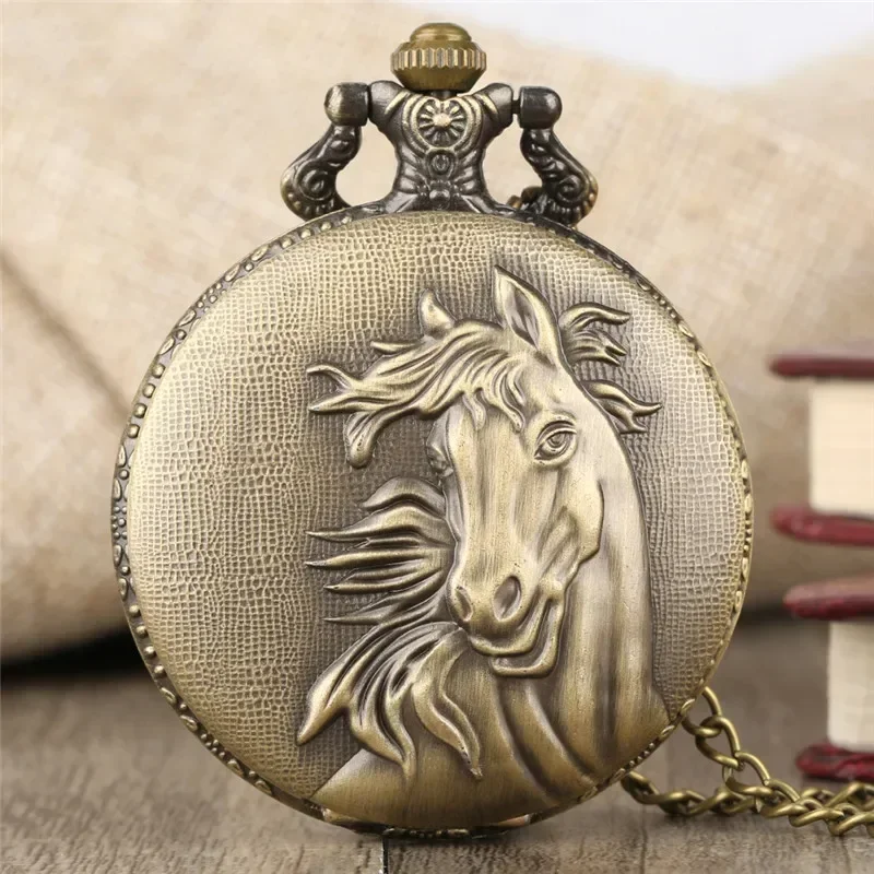 

Vintage Horse Design Arabic Number Quartz Movement Clock for Men Women Long Necklace Chain Animal Timepiece Gift