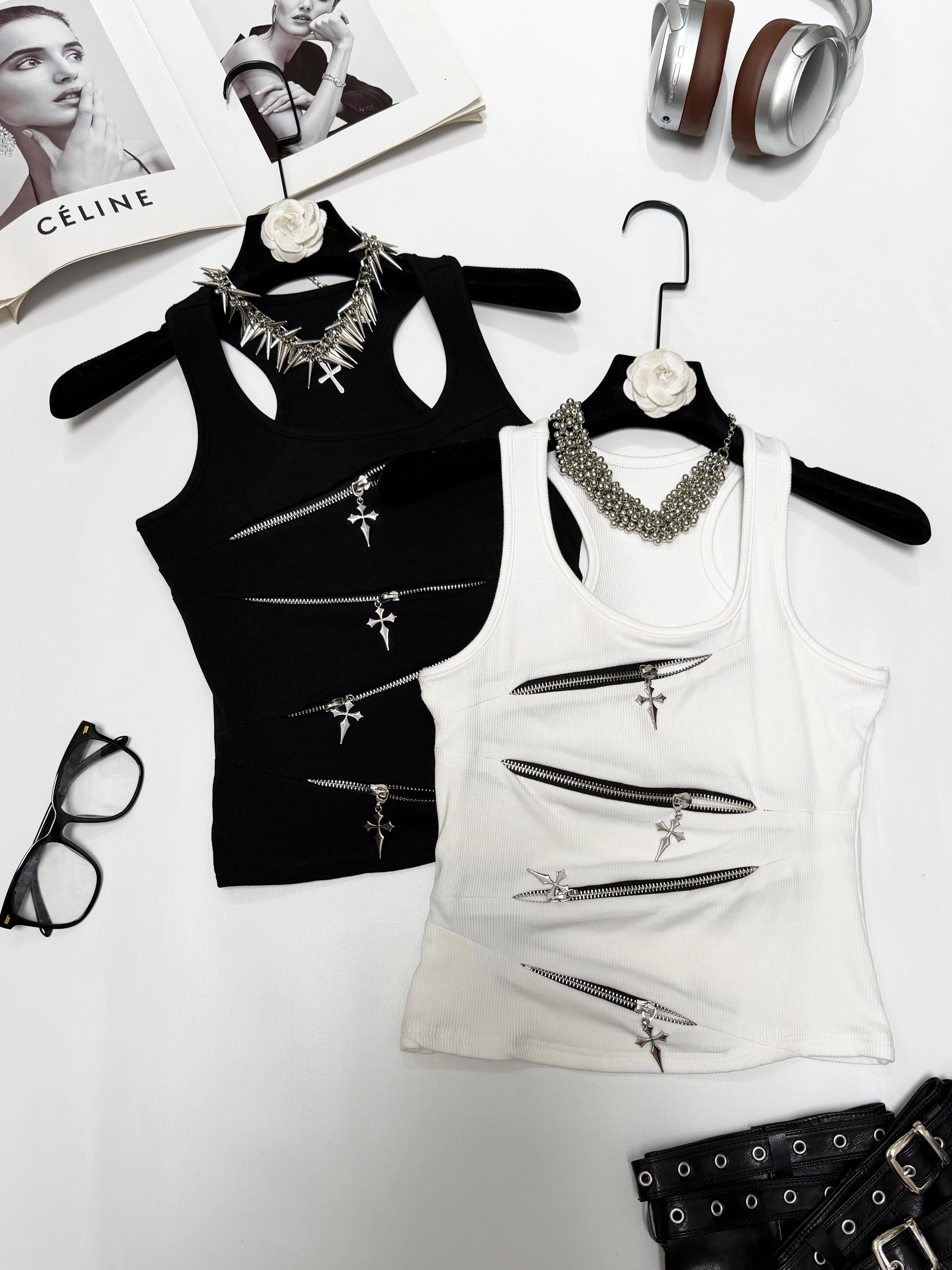 American Street Hot Chick Metal Pendant Zip Corp Top New Summer Slimming Basic T-shirt Sexy Off Shoulder Sleeveless Tanks Top