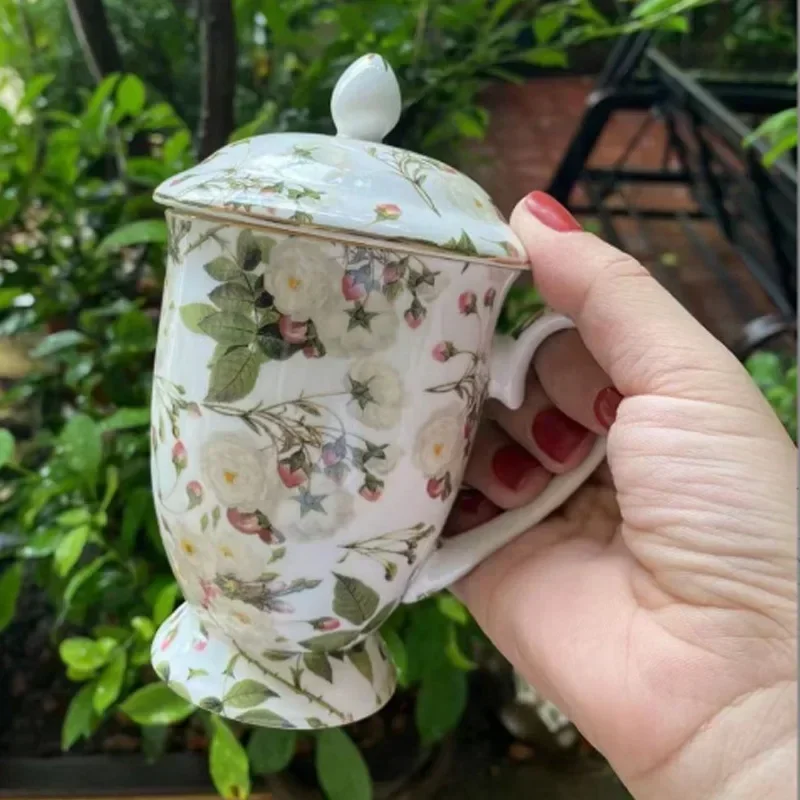 

Ceramic Souvenir Flower Coffee Cup Handle High Temperature Universal Teacup Elegant High Bone Porcelain Mug