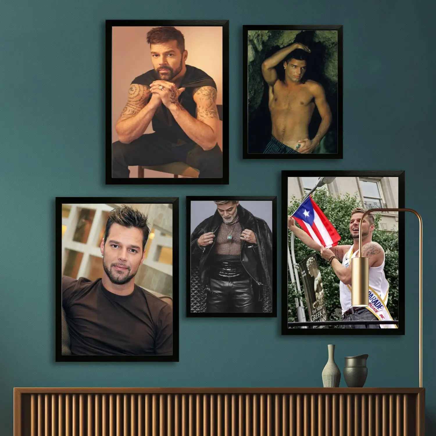 Ricky Martin Canvas Art Poster and Wall Art, Picture Print, Modern Family Bedroom Decor, Posters,Decorative painting