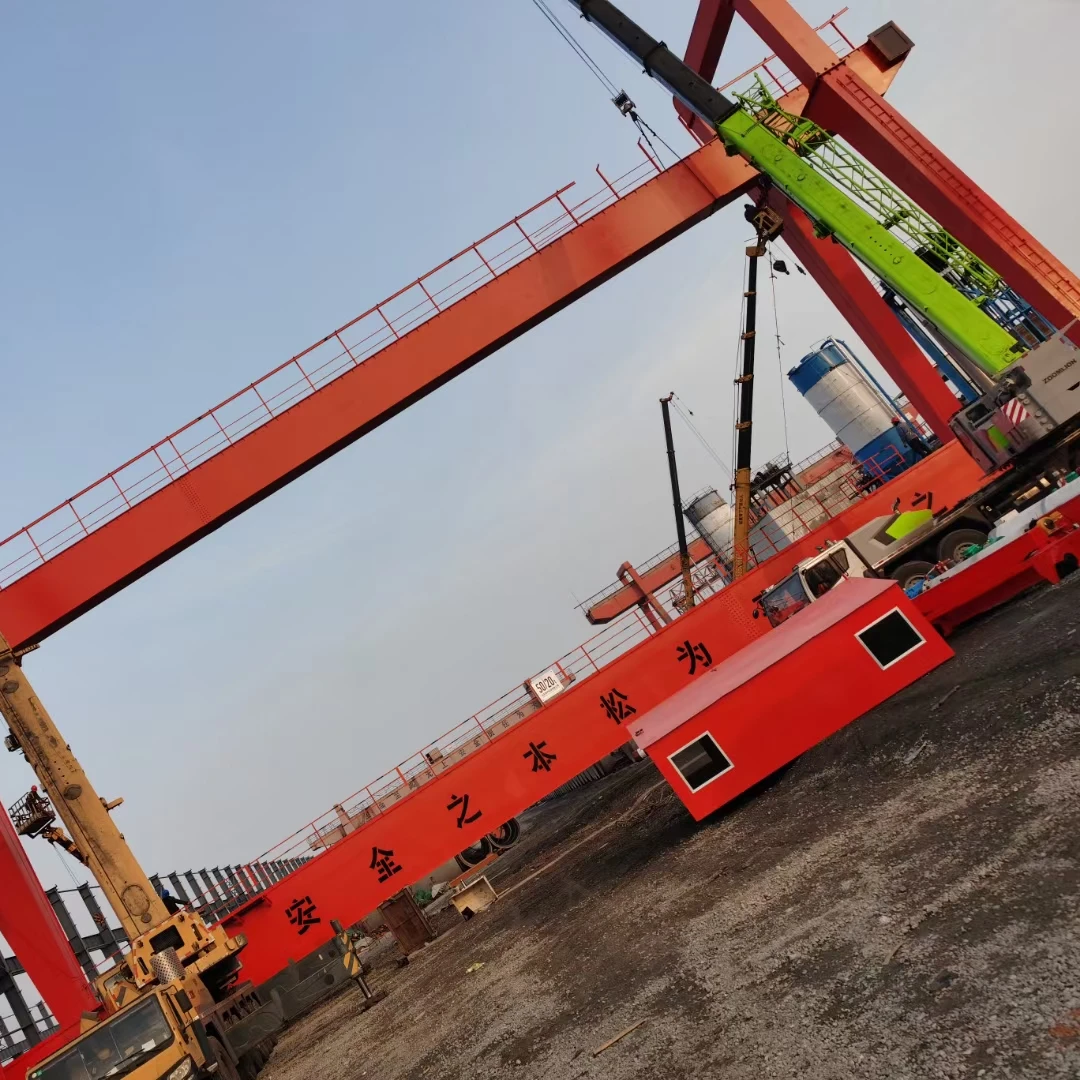 Double Girder Container Gantry Lift Crane Mobile Trolley Outdoor 10T 125T Professional Heavy Duty Industrial Hoist Machine