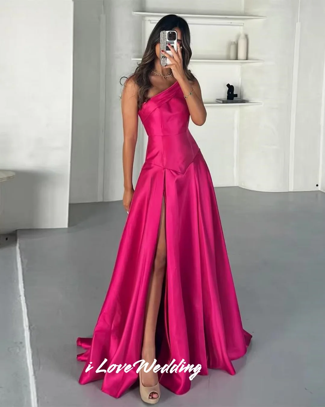

Fuschia One Shoulder Prom Dresses 2025 Satin Sleeveless A-Line Pleated Side Split Floor-Length Wedding Guest Dresses Customized