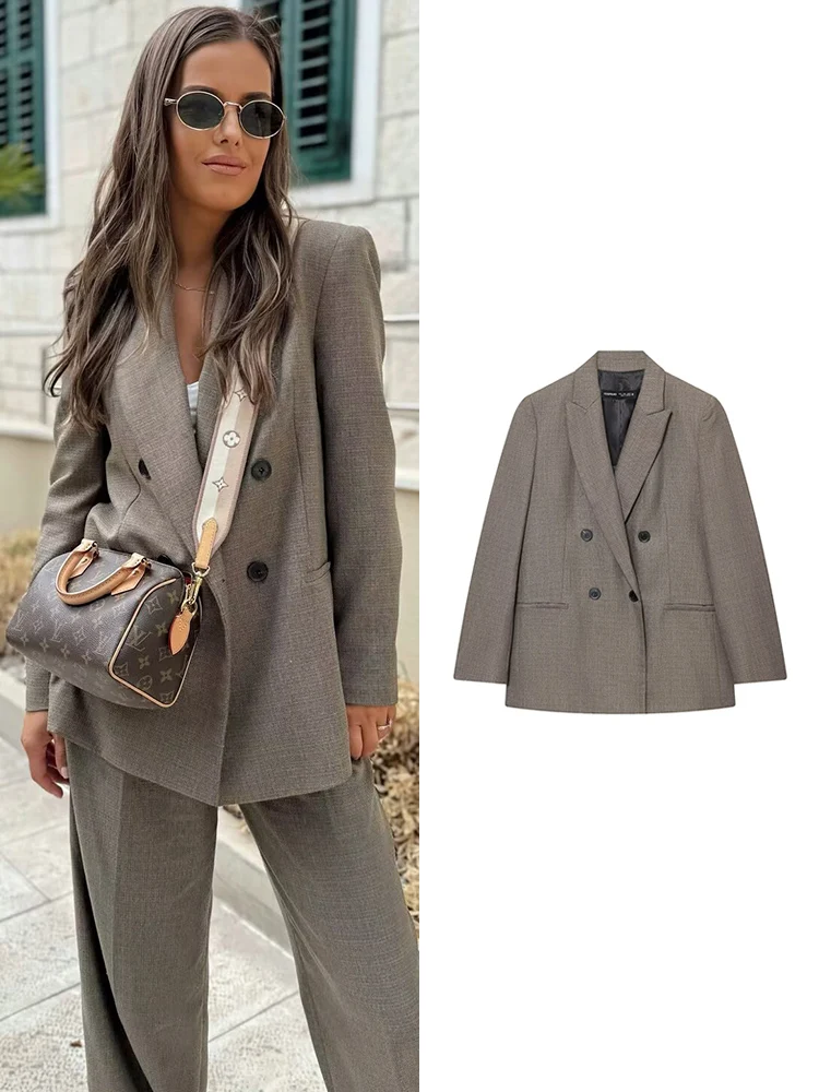 

New Office Ladies Double Breasted Turn-down Collar Blazer Elegant Shoulder Pad Office Commuting Clothes Women's Fashion Blazer