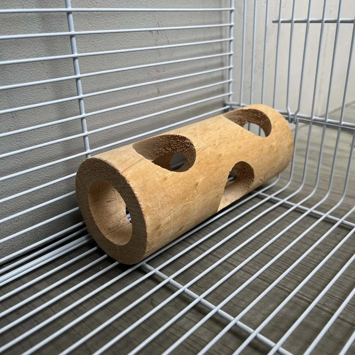 1 piece of wooden hamster tree hole tunnel, hole drilling, cage landscaping, special hamster cage entertainment, toys, third-lin