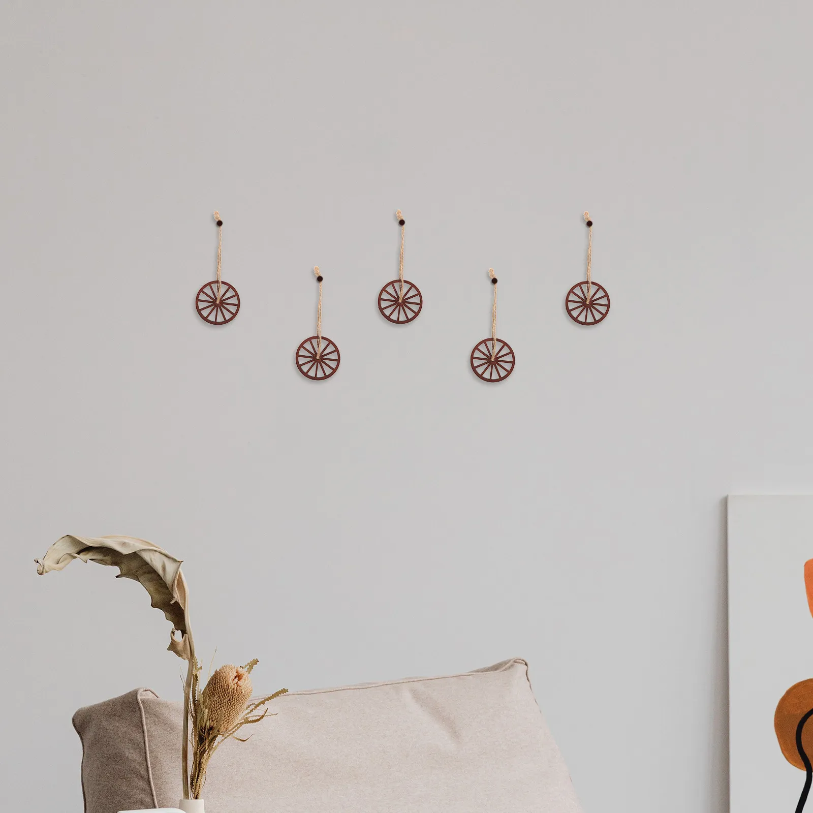 12Pcs Wood Cartwheel Wall Hanging Vintage Wagon Wheel Decor Rustic Western Farmhouse Living Room Bedroom Bar Decor Retro Wheel
