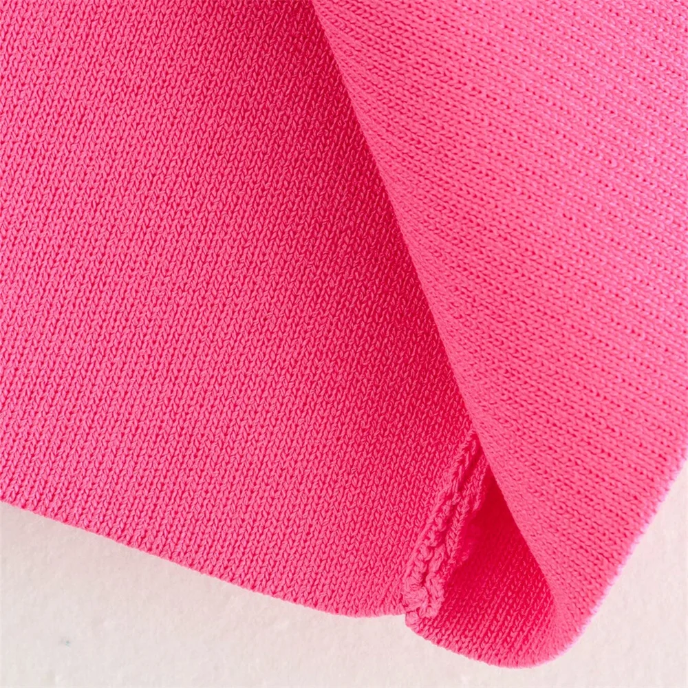 2024 Letnia nowa moda damska Casual European and American Style Design Sense Flat Needle Short Top