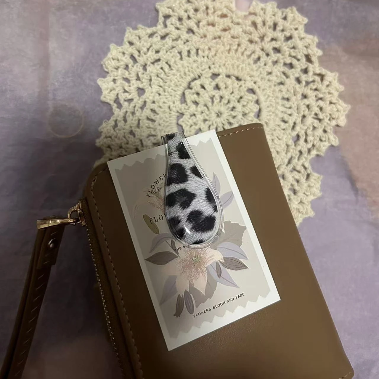 Marcapáginas magnético con estampado de leopardo, marcadores de página con imán lindo, decoración de libros hecha a mano, papelería de oficina para