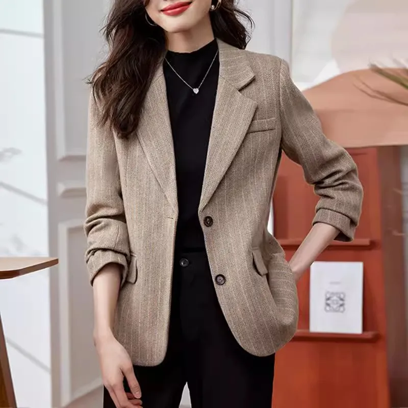 Fashion Striped Short Stripes Suit Jacket Women Spring Autumn 2024 New Casual Single-Breasted Slim Blazer Coat Female Tops W420