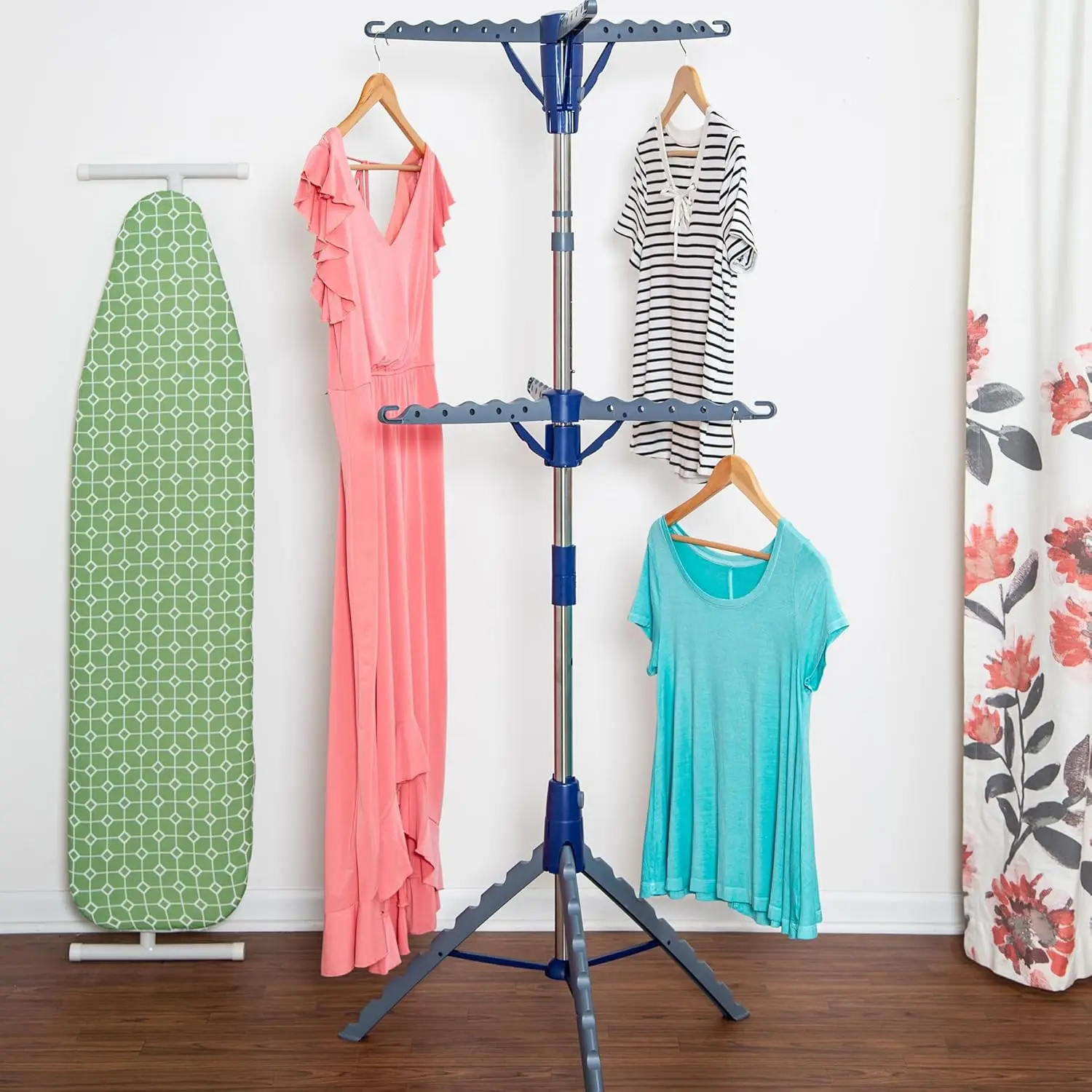 رف تجفيف ثلاثي القوائم قابل للطي بطبقتين - رف ملابس وغسيل قابل للطي وموفر للمساحة، حامل محمول للاستخدام الداخلي/الخارجي