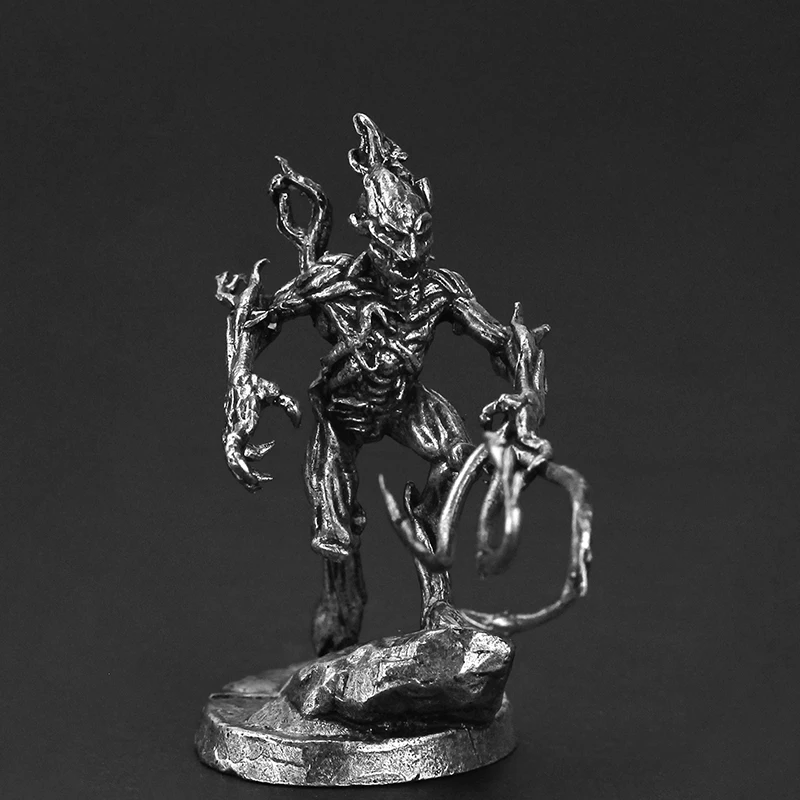 금속 나무 정신 가드 모델 액션 피규어 장난감 보드 게임 조각 데스크탑 자동차 인테리어 미니어처 장식 액세서리 입상