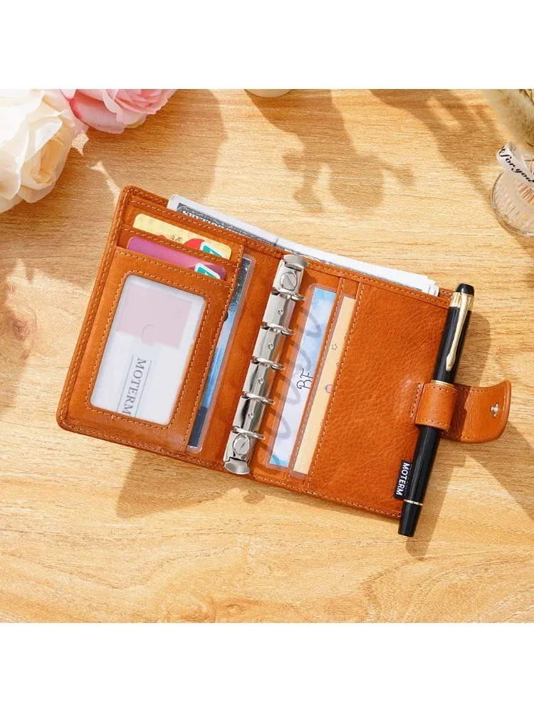 Planer Moterm A8/M5 z kółkami, wykonany ze skóry licowej garbowanej roślinnie, mini notes z 5 otworami, organizer/dziennik z segregatorami 15 mm. — zdjęcie produktu 7