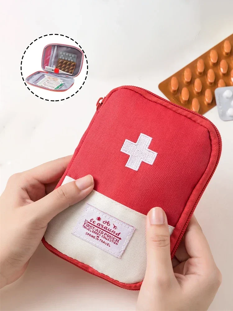 Portable Medicine Bag Cute First Aid Kit Medical Emergency Kits Organizer Outdoor Household Medicine Pill Storage Bag Travel