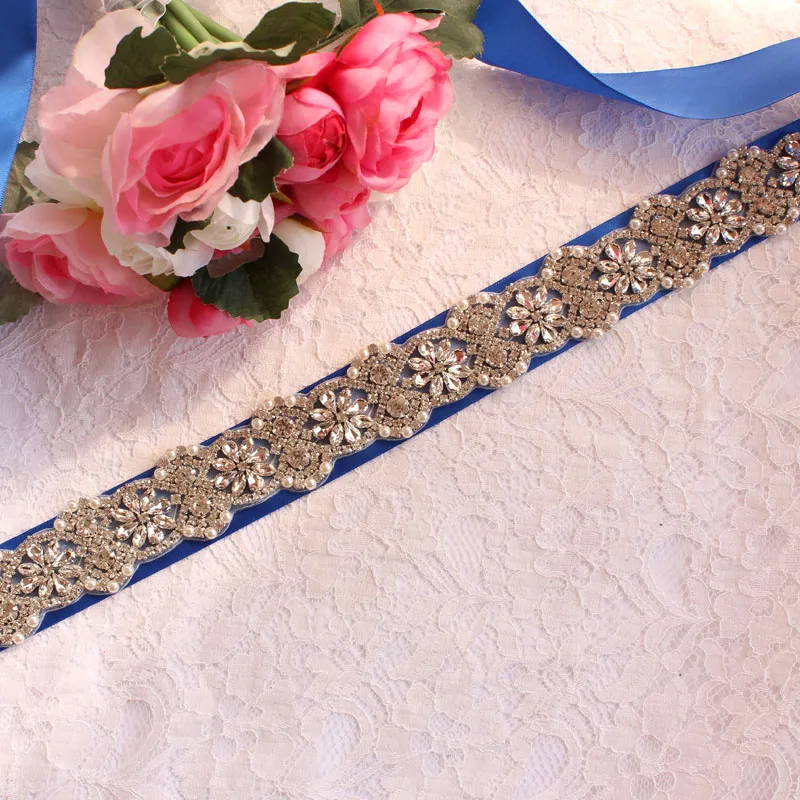 Cintura da sposa in cristallo con nastri, cintura da sposa in argento fatta a mano, cintura paziente per biscotti per abiti da sera da sposa