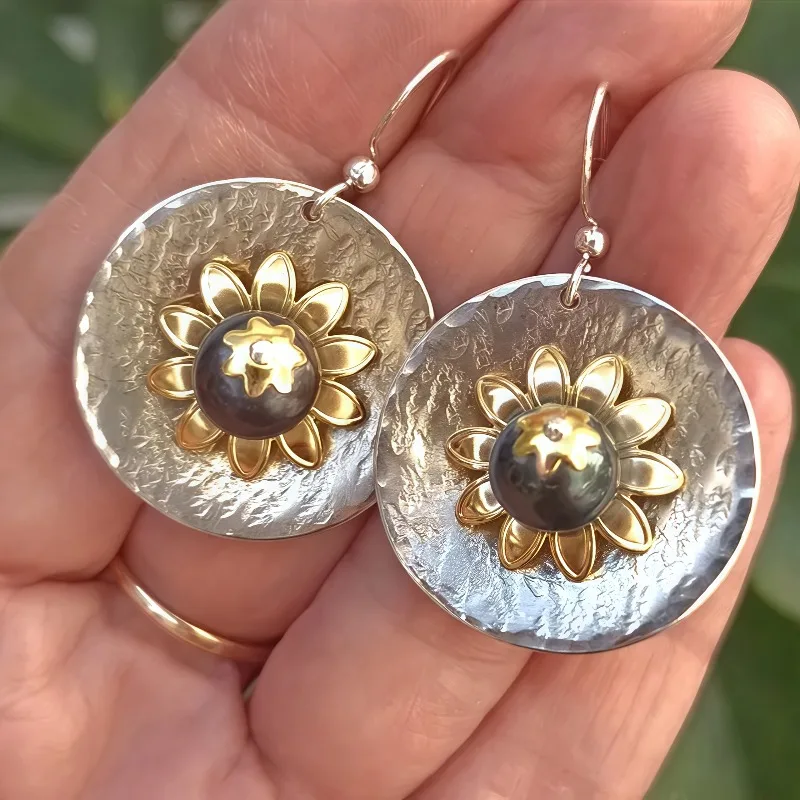 Vintage Silver Color Sunflower Dangle Women's Earrings Geometry Hand Carving Pattern Party Daily Wear