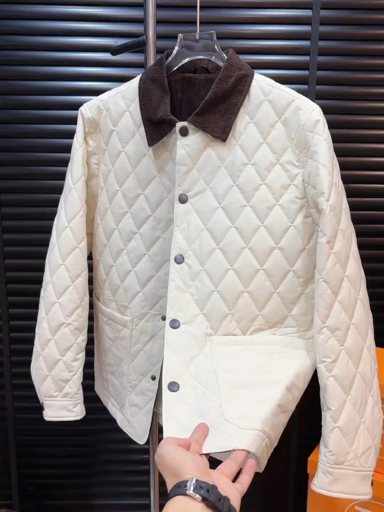 

Men's Casual Patchwork Diamond Pattern Cotton Jacket Coat Lightweight Luxury Business Casual Cotton Filled Outerwear
