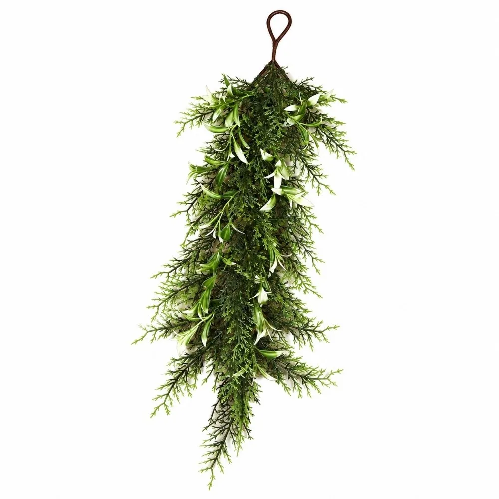 Green Artificial Pine Vine Red Berries Pine Needle Simulation Pine Garland Hanging Design Eucalyptus Leaves Red Berries Garland