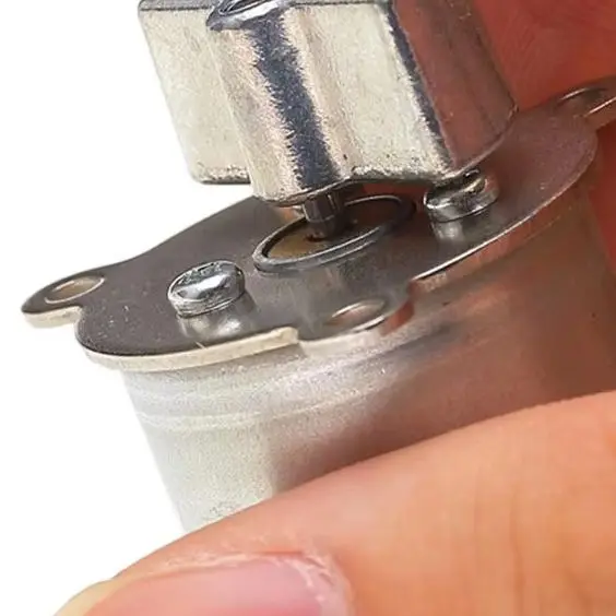 

RC-320 Carbon Brush Motor with Vibration Wheel DC6V-9V Vibration Brush Motor