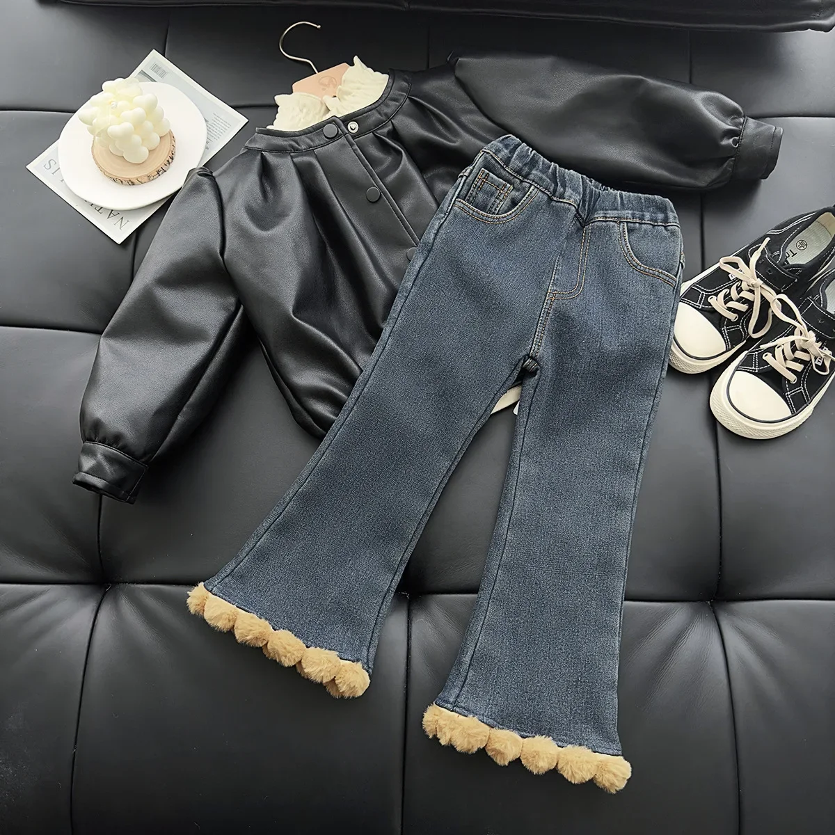 

Girls Jean Girl Winter Fleece Jeans Micro-cropped Pants Winter New Children Baby Thick Warming Pants Flared Kid Jeans