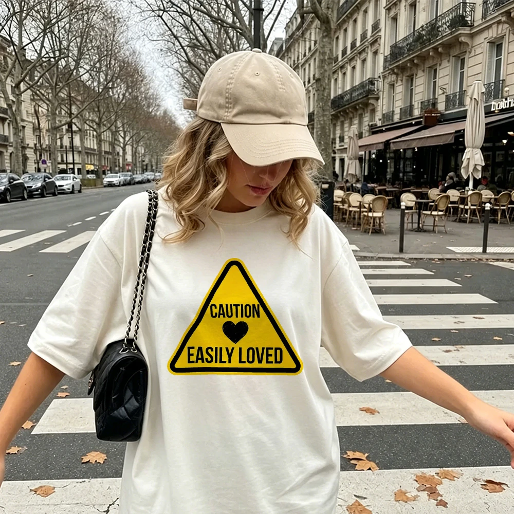 Caution Easily Loved Warning Heart Graphic Tee Vintage  Casual Aesthetic Funny Slogan Women Daily Clothing Trendy Gift Tee