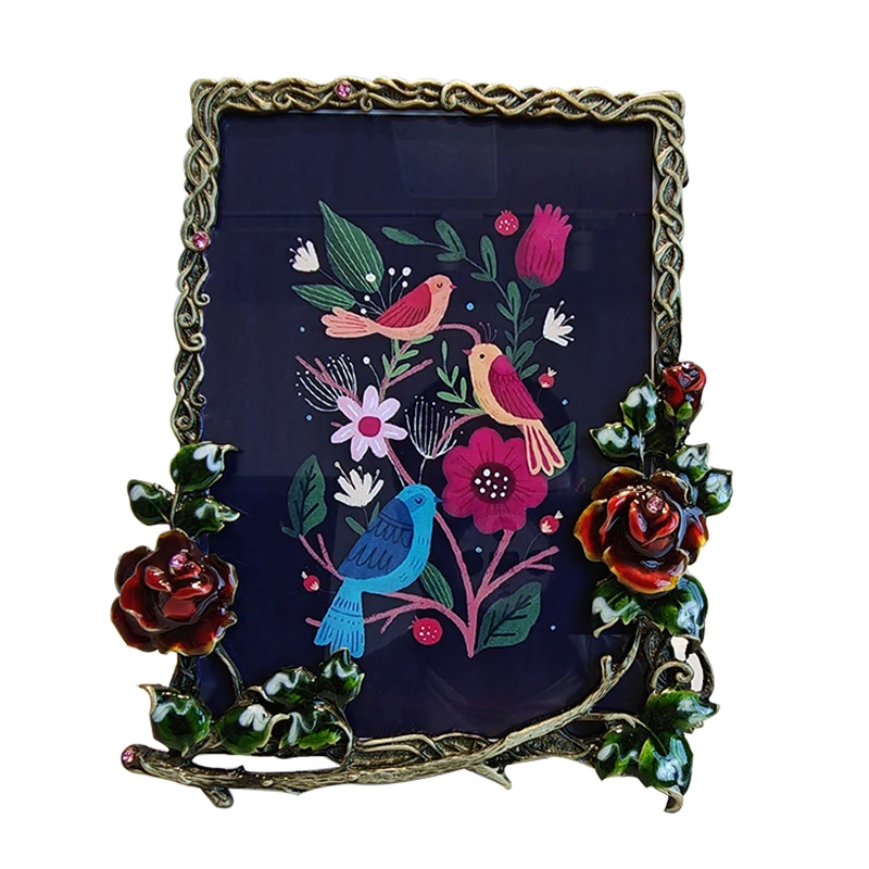 

Американский ретро 7-дюймовый цветной эмалированный каркас, прямоугольный вертикальный, инкрустированный бриллиантами, элитный креативный стол для проживания в семье, фото