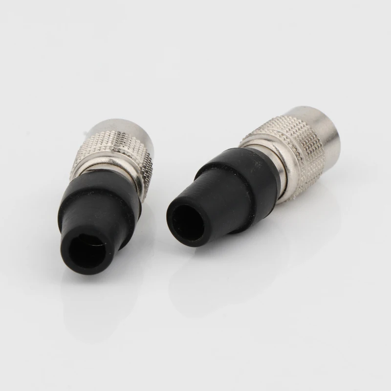 หนึ่งเซ็ต mrspeakers XLR สมดุลเสียงตัวผู้ปลั๊ก4ขาชุบทองสายสูงสุด: 4.5มม. อะแดปเตอร์แปลงการเชื่อมต่อ