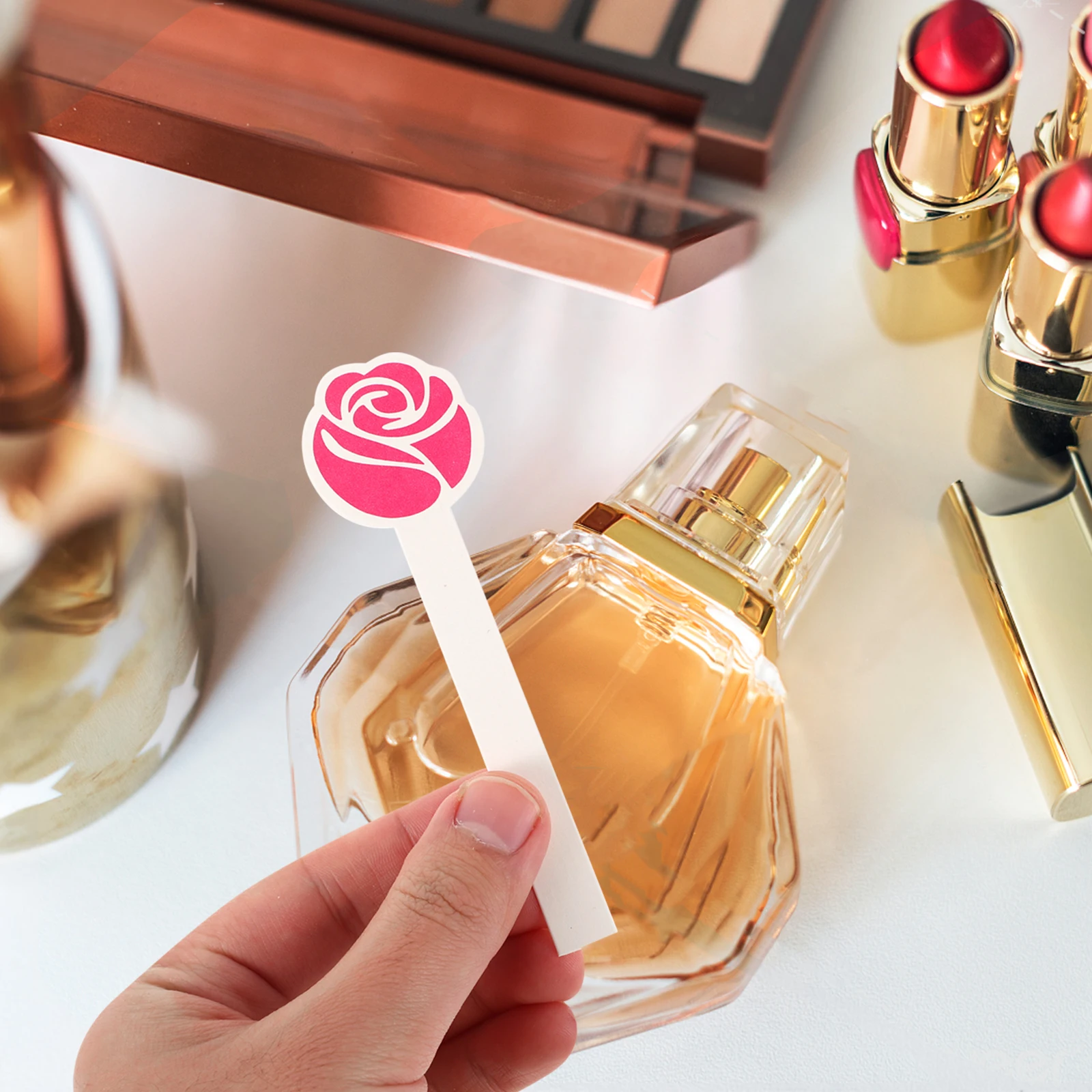 50개 향기 카드보드 로즈 향수 테스트용 에센셜 오일 향기 카드 정확한 향기 식별 휴대용 디자인