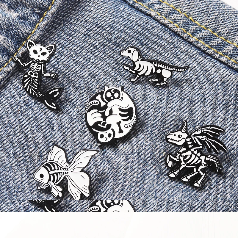 Dog Skull Cat Frog Unicorn Butterfly Rabbit Whale Bat Pin Badge Lapel Brooch New Alloy Animal Skull Pin Skull Mermaid Skull