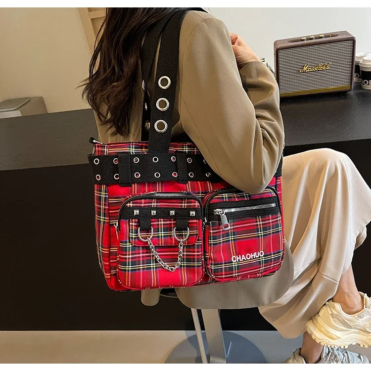 PU CHAINS Zipper Shoulder Bag Buckle Decorative Casual Women's Bags on Sale 2026 New Plaid Locomotive Style Women's Handbags