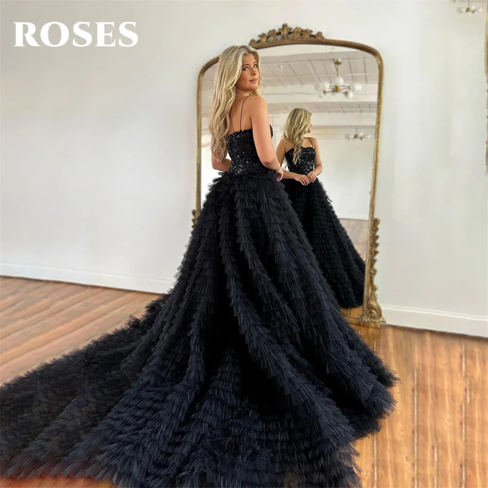 ROSES Tiered Layer Net A Line Evening Dresses Appliques Shining Black Prom Dresses Spaghetti Strap Strapless فساتين مناسبة رسمية