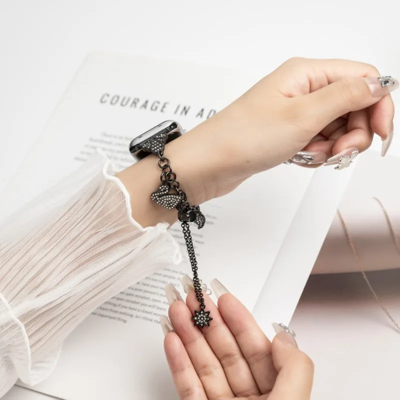 Metalen Band Voor Apple Horlogeband 44Mm 49Mm Ultra 45Mm 42Mm 38/40/41Mm Vrouwen Diamant Design Armband Iwatch Serie 8 7 6 5 4 3 Se