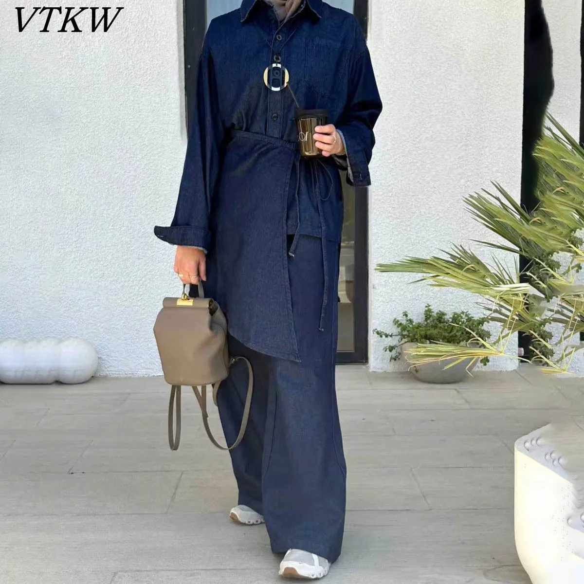 

VTKW Solid-color Single-button Minimalist Design Women's Blazer For Spring 2025. High-quality Loose Faux Two-piece Pants Set