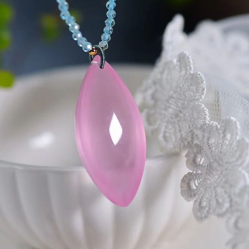 

Natural Rose Quartz Star Light Barrel Pendant Necklace 36*17*12.6mm Women Rose Quartz Jewelry AAAAA