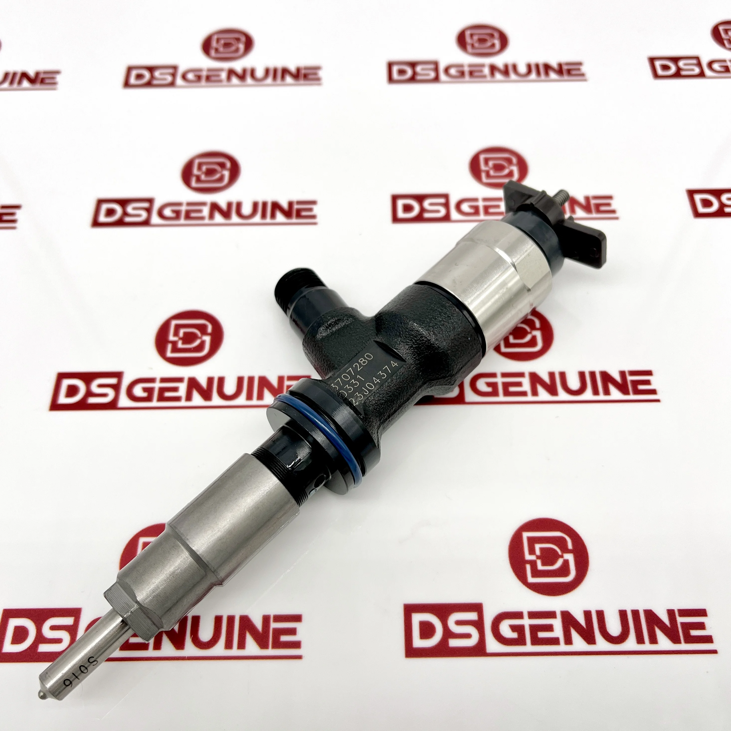 Excavator C4.4 Fuel Injector 320F Diesel Engine Fuel Injector 3707280 20R2476 370-7280