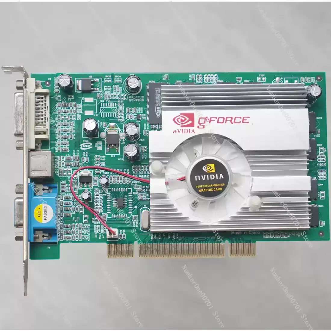 بطاقة رسومات التحكم الصناعي NVIDIA Geforce4 MX4000 128M PCI