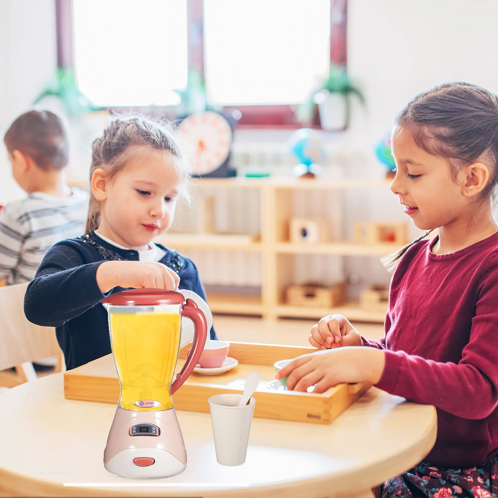 Elektrische Saftmaschine für Kinder, Puppenhaus, Spielzeug, Küchengeräte, kleiner Entsafter, Mini-Schreibtisch, Spielen für Kleinkinder