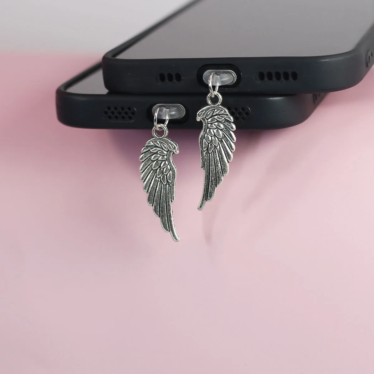 Mobile phone dust plug hanging ornament eagle wing design alloy pendant for iPhone for Samsung Type-C port dust plug accessories