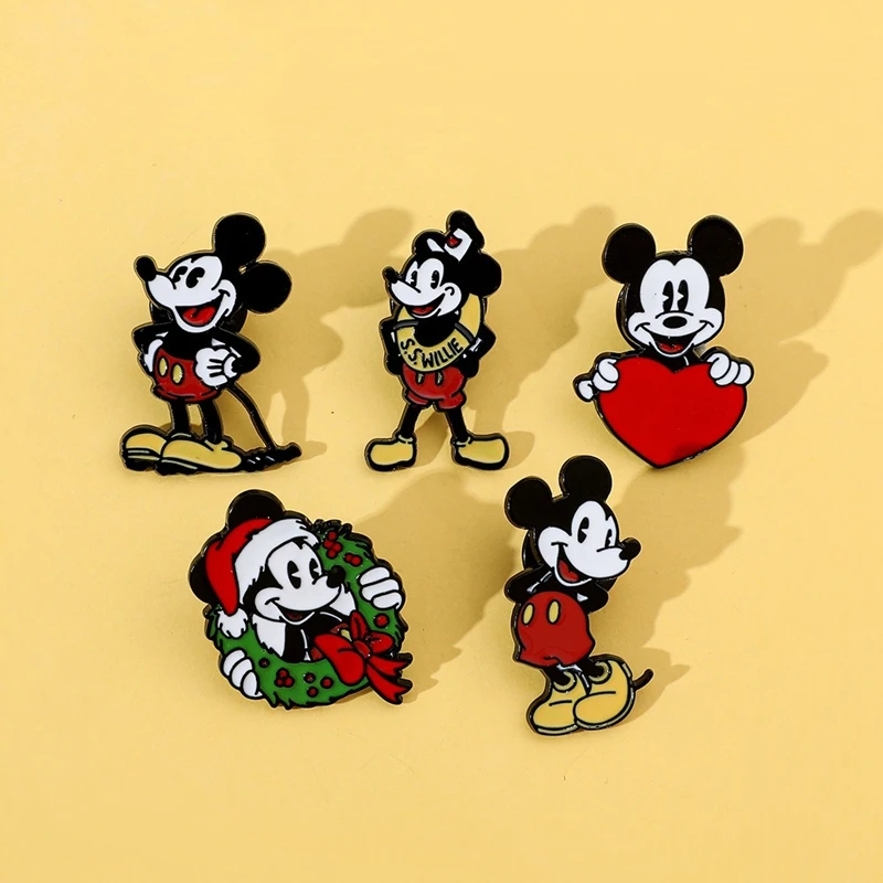 Disney Cute Cartoon Character Mickey Brooch First Generation Mickey Mouse Metal Badge Clothing Accessories Pin Holiday Gift